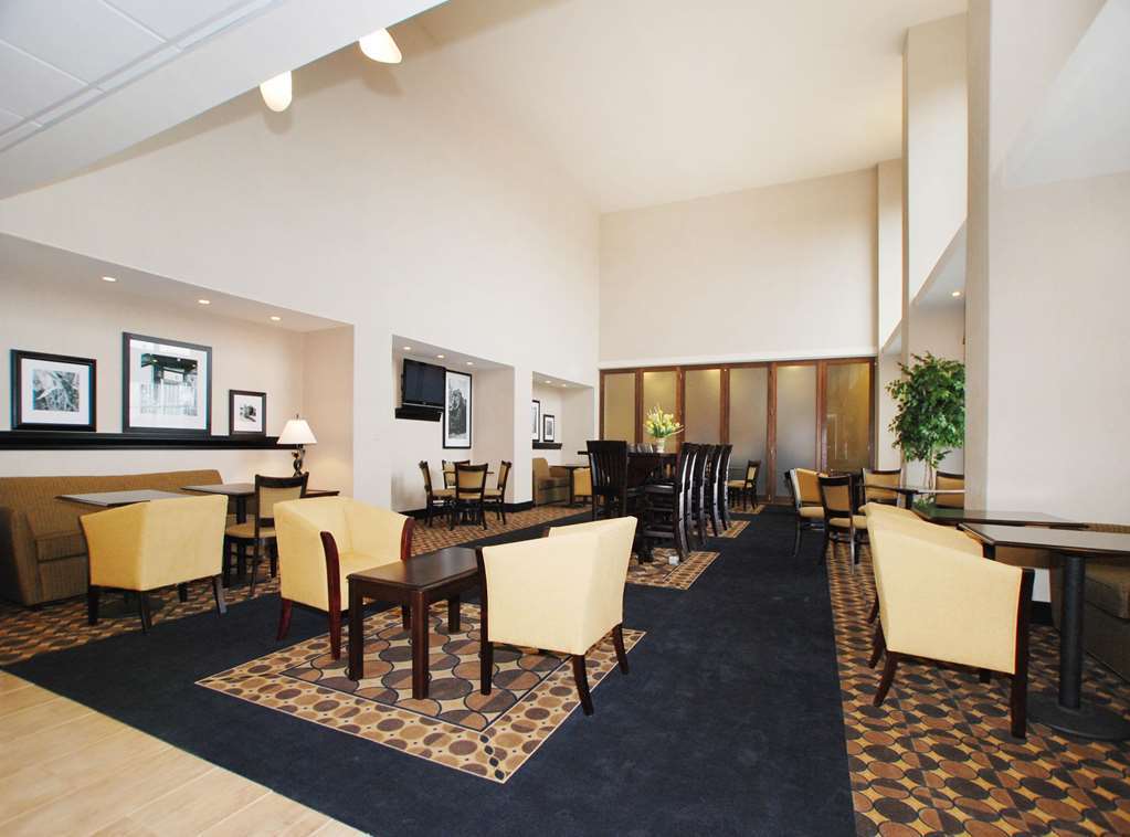 Hampton Inn & Suites Childress Restoran fotoğraf